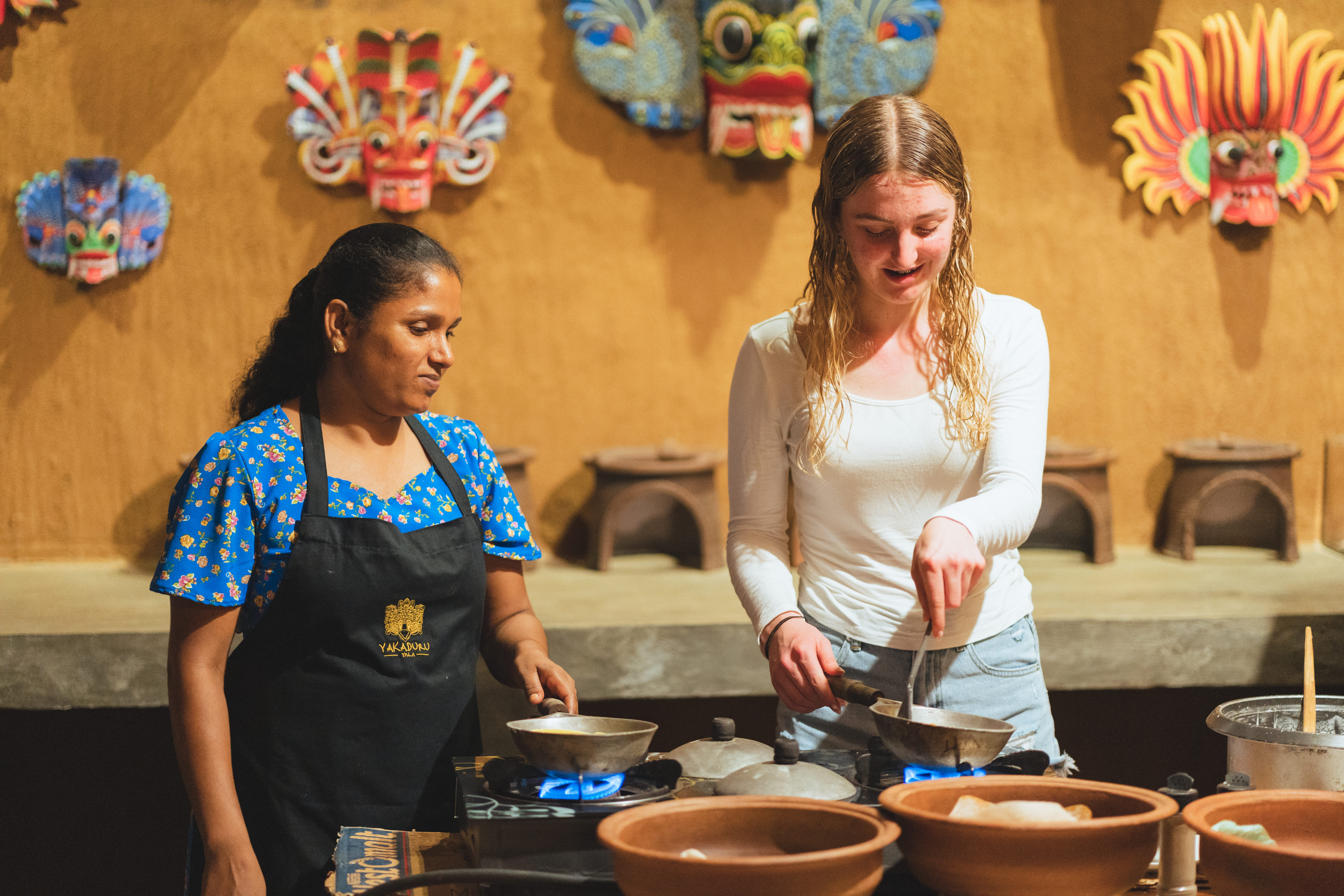 TRADITIONAL SRI LANKAN HOPPERS NIGHT